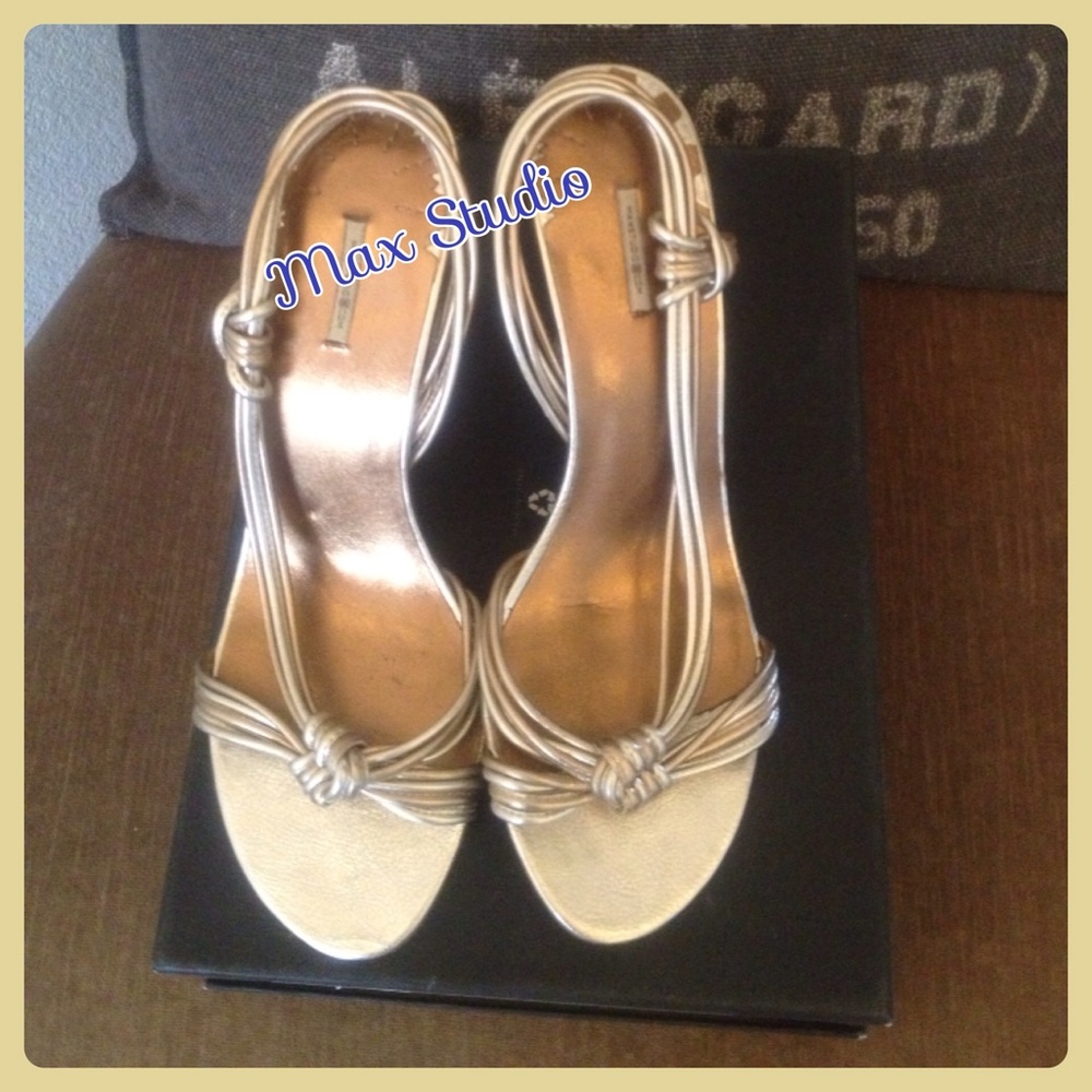 - Max Studio champagne heels - Picture 1 of 4